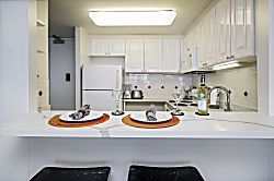 Ilikai Marina 15th Floor