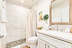 Hale Maluhia ~ Peaceful home