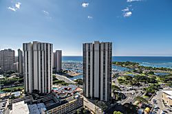 Ala Moana Condo 29th Floor Studio