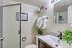 Valley Isle Resort 1103