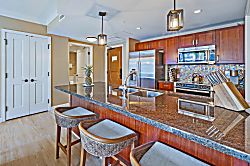 Honua Kai Resort Hokulani 314