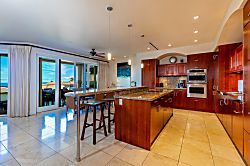Wailea Beach Villas Penthouse