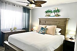 Kona Reef Resort Second-Floor Unit