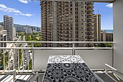 Ilikai Hotel Condo 2100