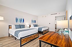 The Palms Waikiki 1124 