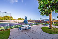 Kiahuna Plantation Top Floor Condo