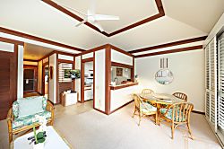 Kiahuna Plantation Top Floor Condo