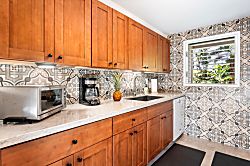 Keauhou Surf and Racquet Club 10