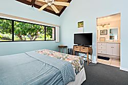 Keauhou Punahele E301