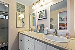 Keauhou Punahele E301