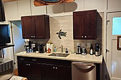 Tropical Oasis Cottage