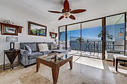 Maalaea Banyons Oceanfront Condo