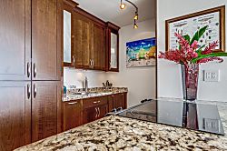 Maalaea Banyons Oceanfront Condo