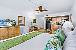 Royal Kahana 216