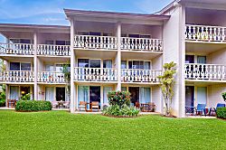 Islander on the Beach 170