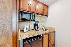 Islander on the Beach 170