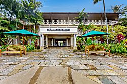 Islander on the Beach 171