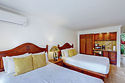 Islander on the Beach 171