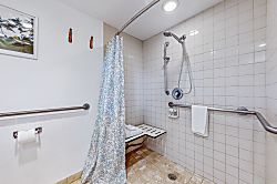 Islander on the Beach 171