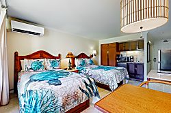 Islander on the Beach 157