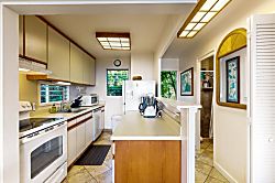 Kapa'a Sands 12 Oceanfront Studio