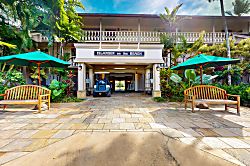 Islander on the Beach 250