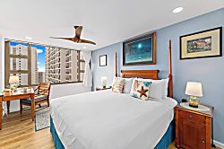Waikiki Banyan 28 Fl