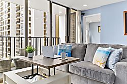 Waikiki Banyan 28 Fl