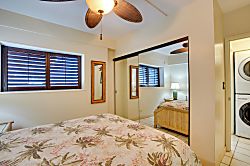 Kona Plaza 2 Bedroom Condo
