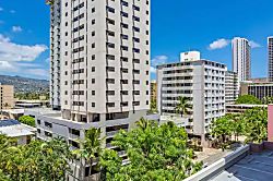 Bamboo Waikiki Studio 802