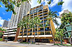 Bamboo Waikiki Studio 802