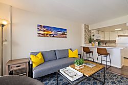 1016  Ilikai Collection # 4