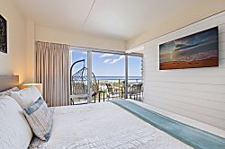 1016  Ilikai Collection # 4