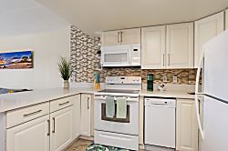 1016  Ilikai Collection # 4