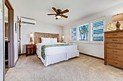 Menehune Shores Ground Floor Unit - Room
