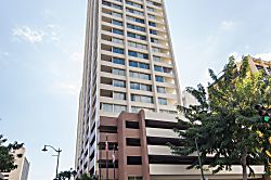 Waikiki 10th Floor Condo