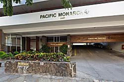 Waikiki 10th Floor Condo