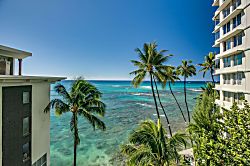 Diamond Head Oceanfront Suite #601