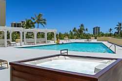 Waikiki Ocean View Studio 20th Floor