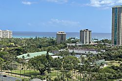 Waikiki Ocean View Studio 20th Floor