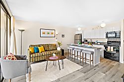 Waikiki Banyan Tower 2, Unit 23