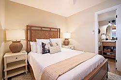 Pacific Shores Third Level Unit