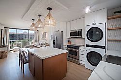 Pacific Shores Third Level Unit