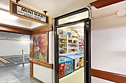 Waikiki Banyan #1105-T2