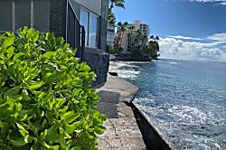 Diamond Head Beach Hotel Studio 404 - Peaceful shoreline just steps from the property