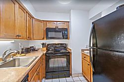 Royal Kahana 10th Floor 