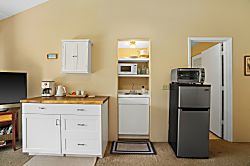 Hale Moi Studio Suite