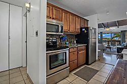 Coastal Maui Studio with Partial Ocean View