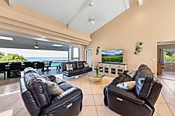 Kona Oceanfront Retreat