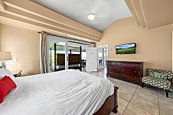 Kona Oceanfront Retreat